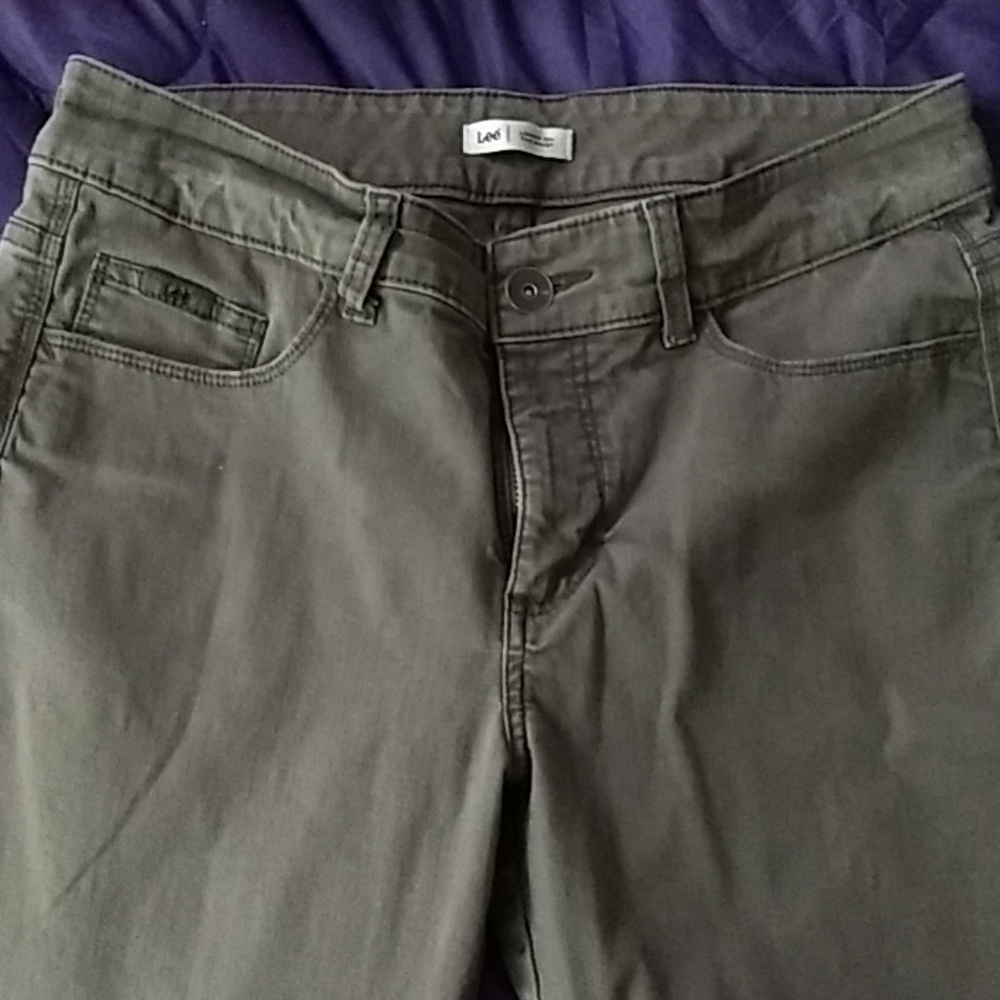 Jean-style pants, medium length